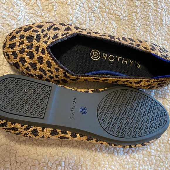 Rothy's Round-Toe Cheetah Flat - Picture 2 of 2